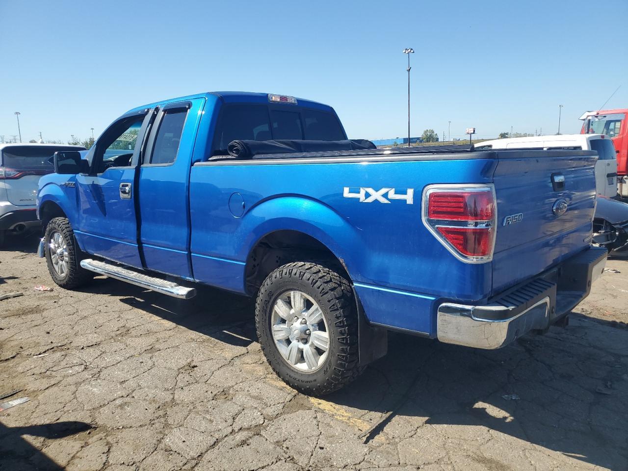 2012 Ford F150 Super Cab - Фото 2