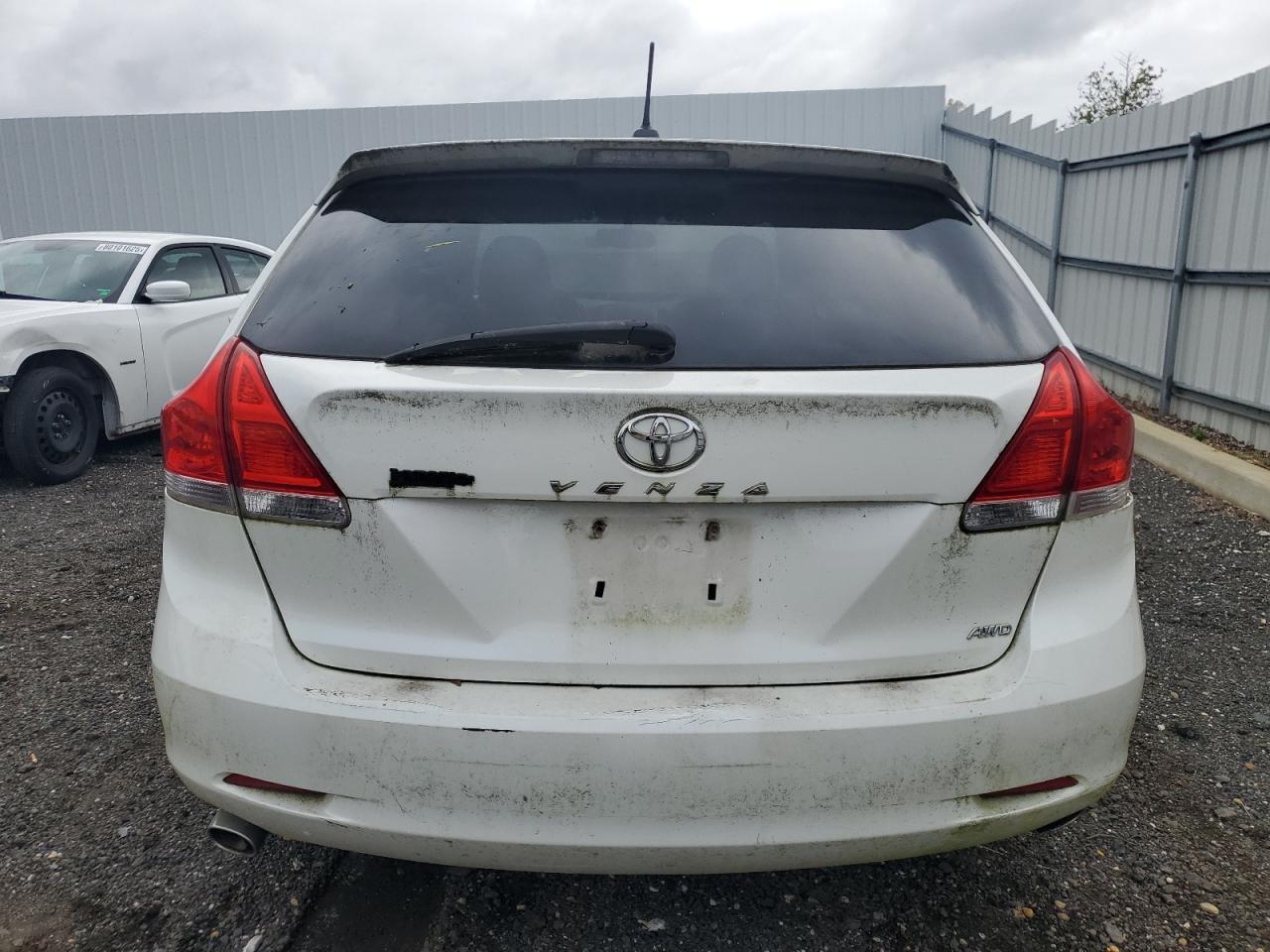 2011 Toyota Venza - Фото 6