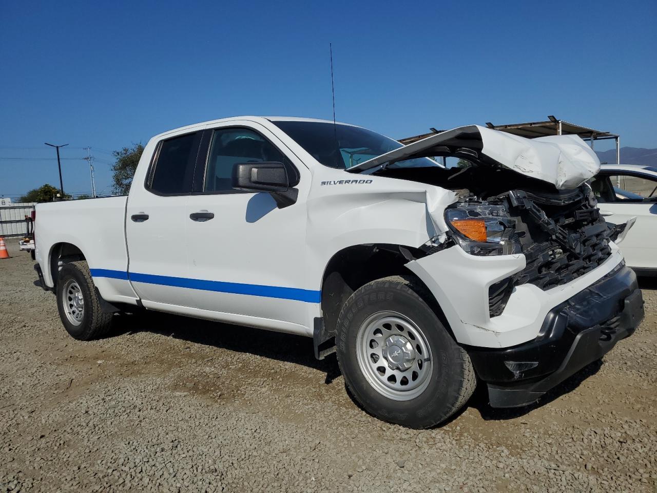 2023 Chevrolet Silverado K1500 - Image 4