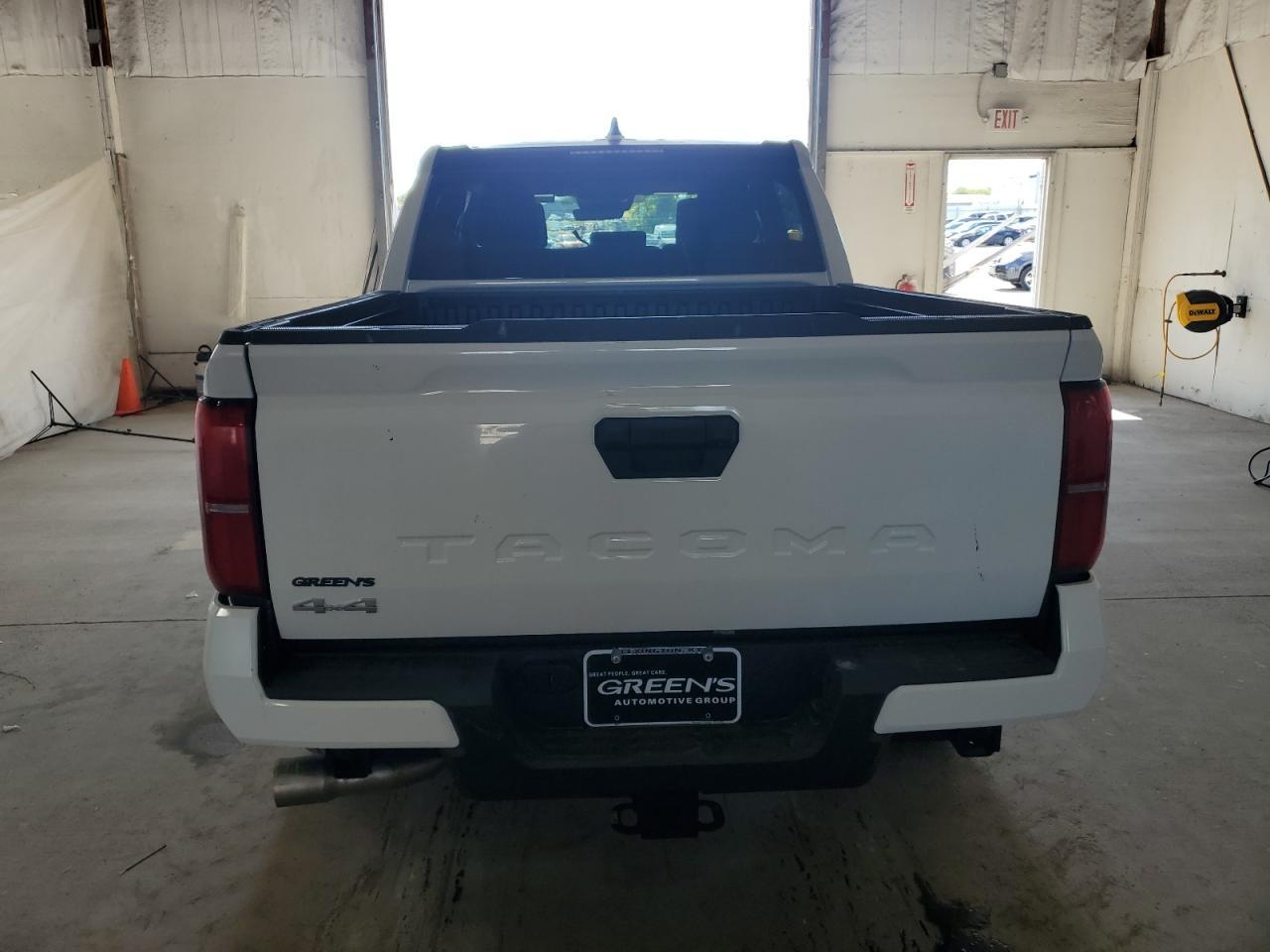 2025 Toyota Tacoma Double Cab - Фото 6