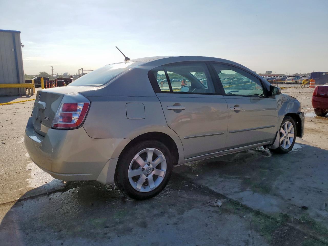 2007 Nissan Sentra 2.0 - Фото 3