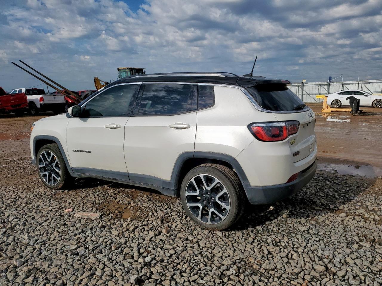 2018 Jeep Compass Limited - Фото 2