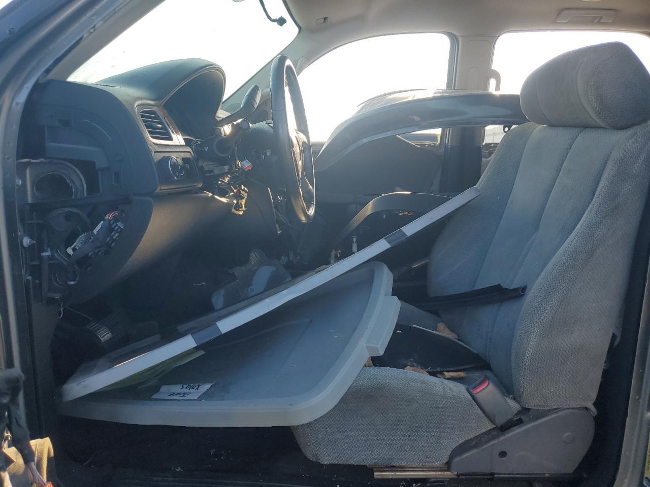 2012 Chevrolet Suburban C1500 Ls - Фото 7