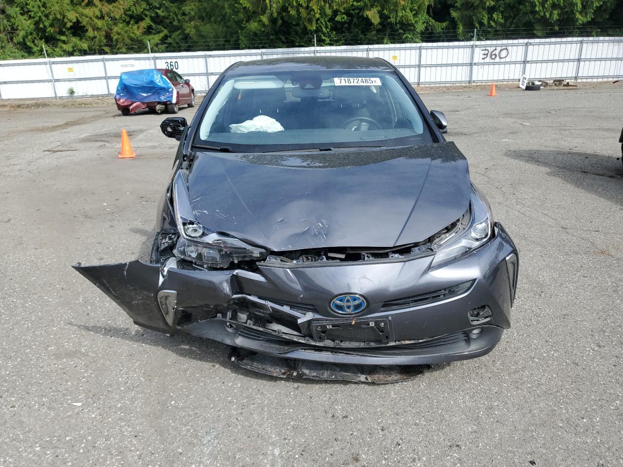 2021 Toyota Prius Le - Фото 5