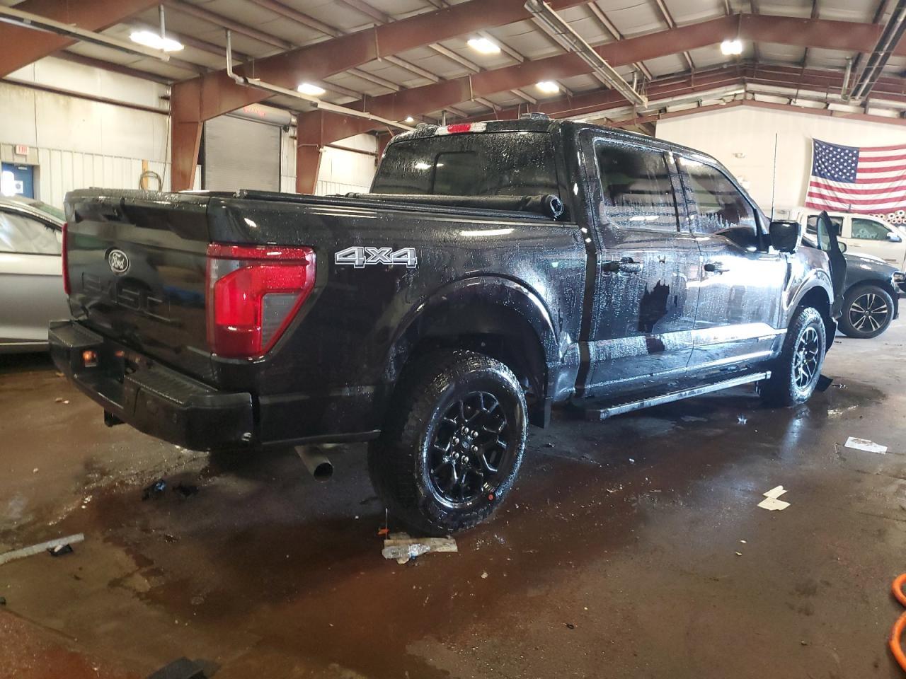 2025 Ford F150 Xlt - Фото 3