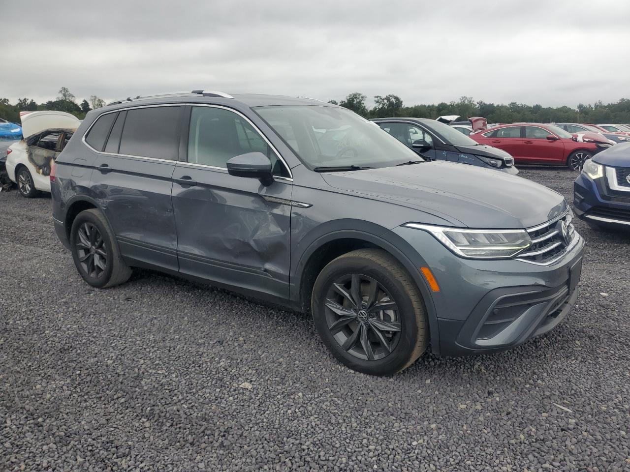 2024 Volkswagen Tiguan Se - Image 4