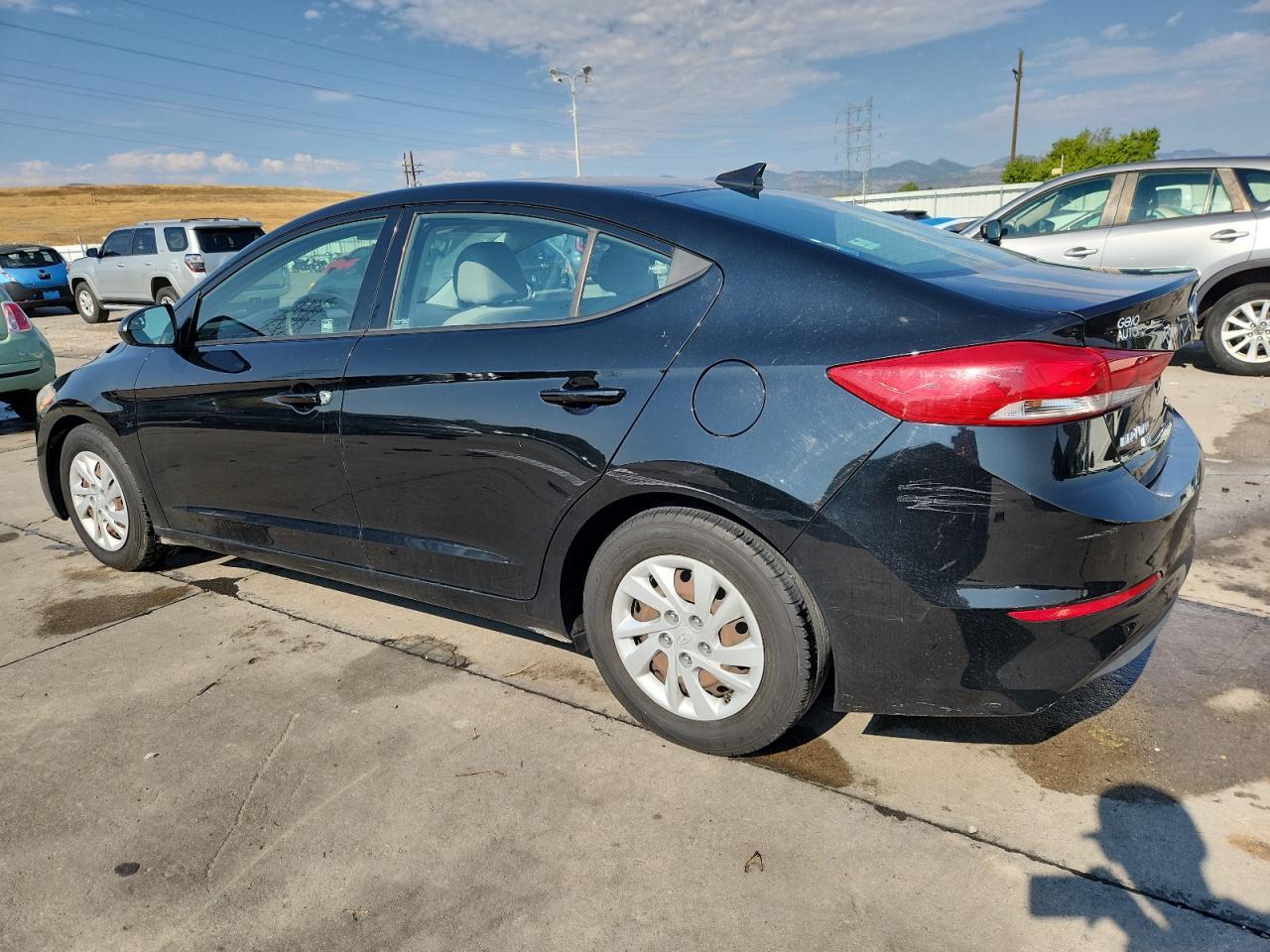 2017 Hyundai Elantra Se - Фото 2