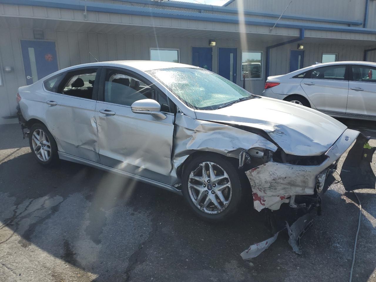 2016 Ford Fusion Se - Image 4