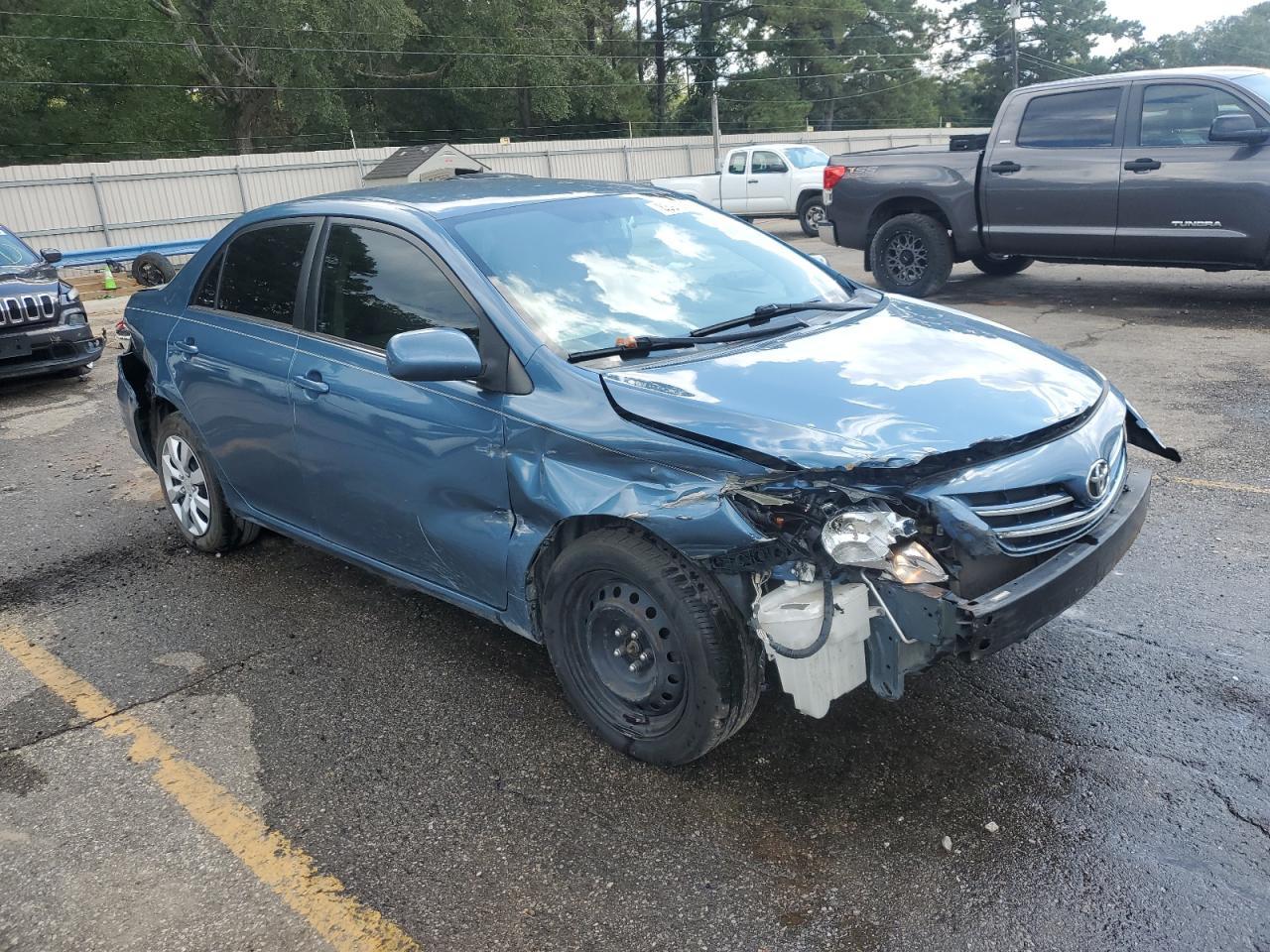 2013 Toyota Corolla Base - Image 4