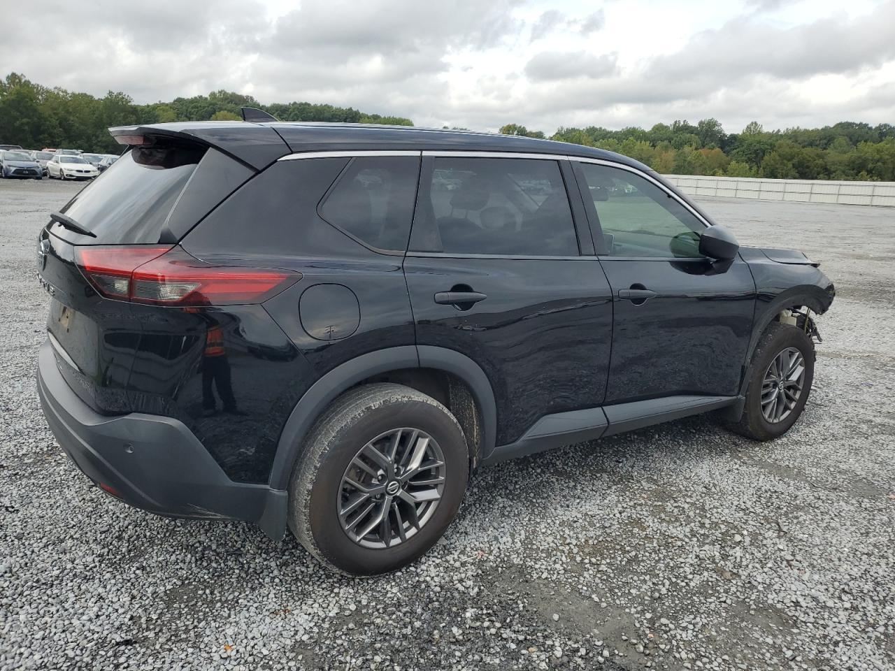 2021 Nissan Rogue S - Фото 3