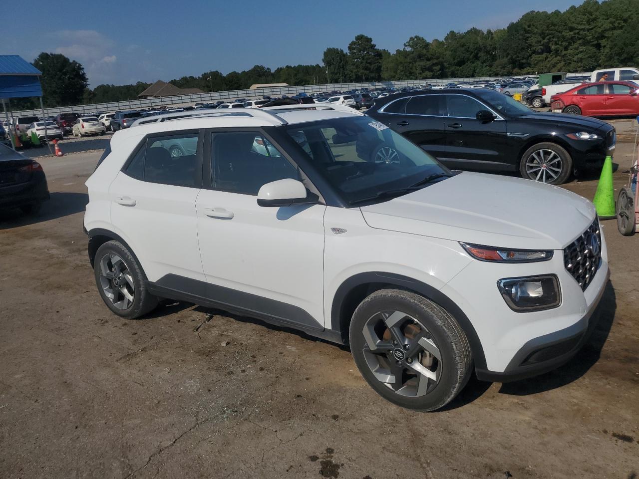 2022 Hyundai Venue Sel - Фото 4