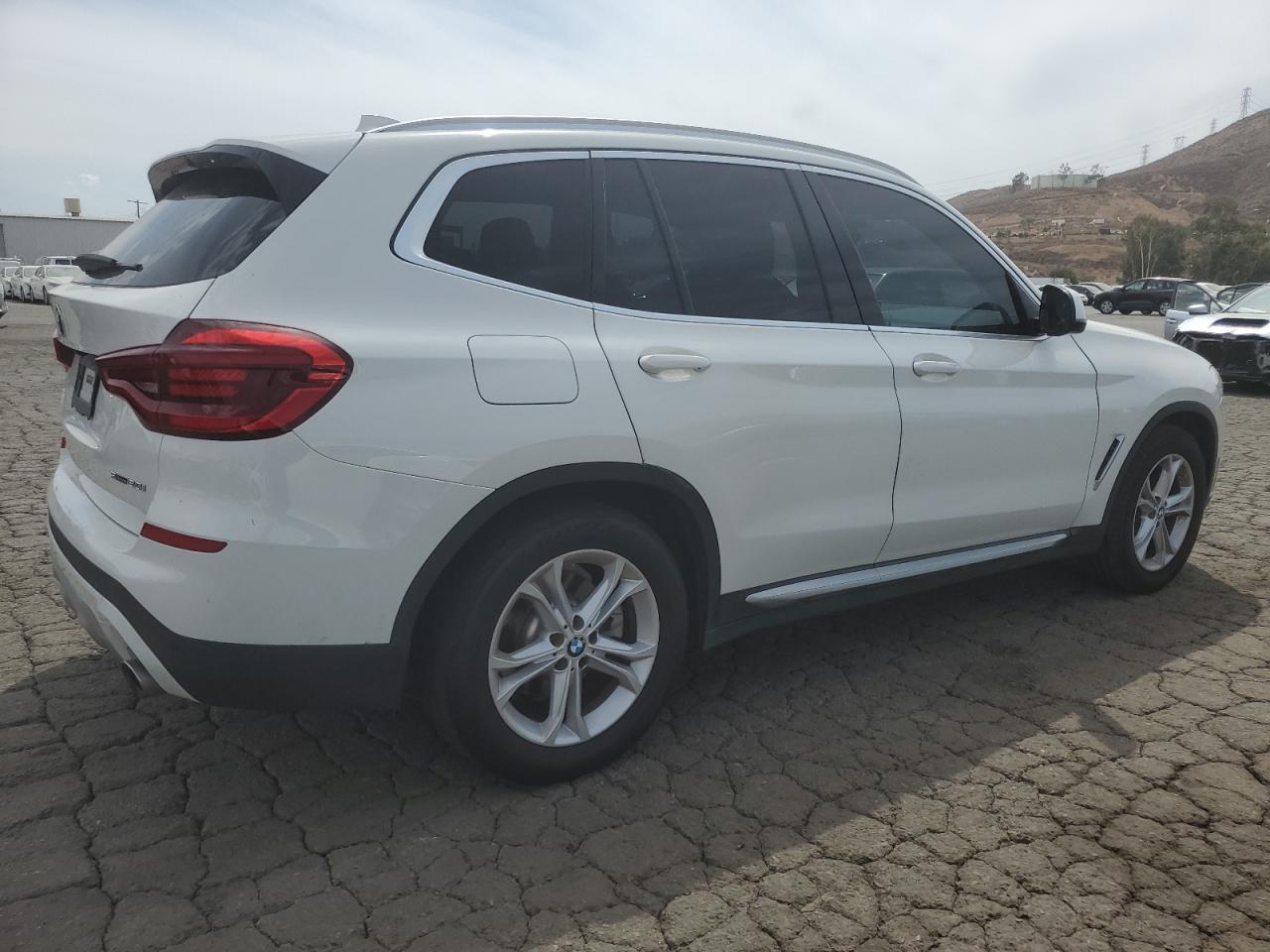 2020 BMW X3 Sdrive30I - Image 3