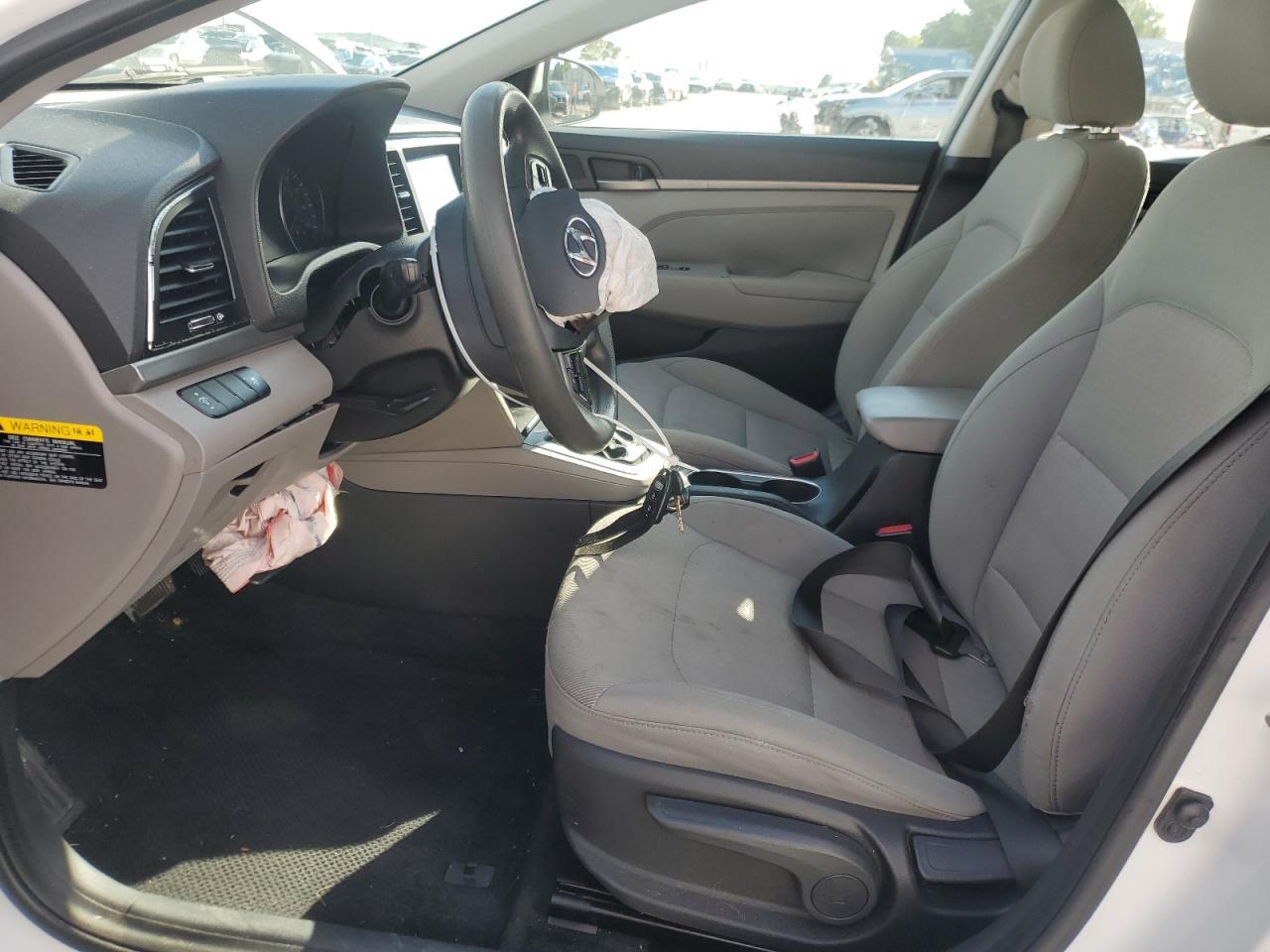 2017 Hyundai Elantra Se - Фото 7