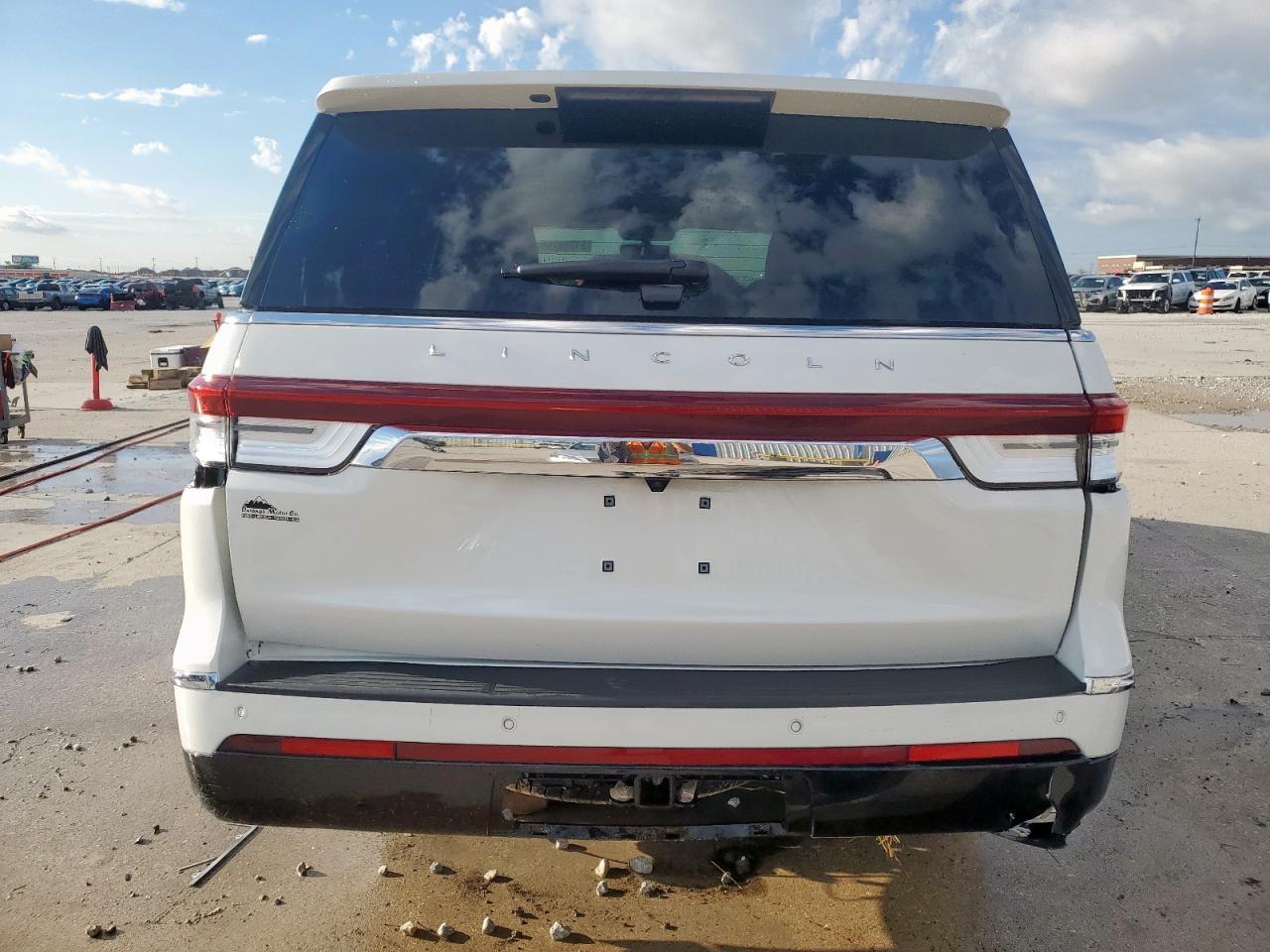 2024 Lincoln Navigator Reserve - Image 6
