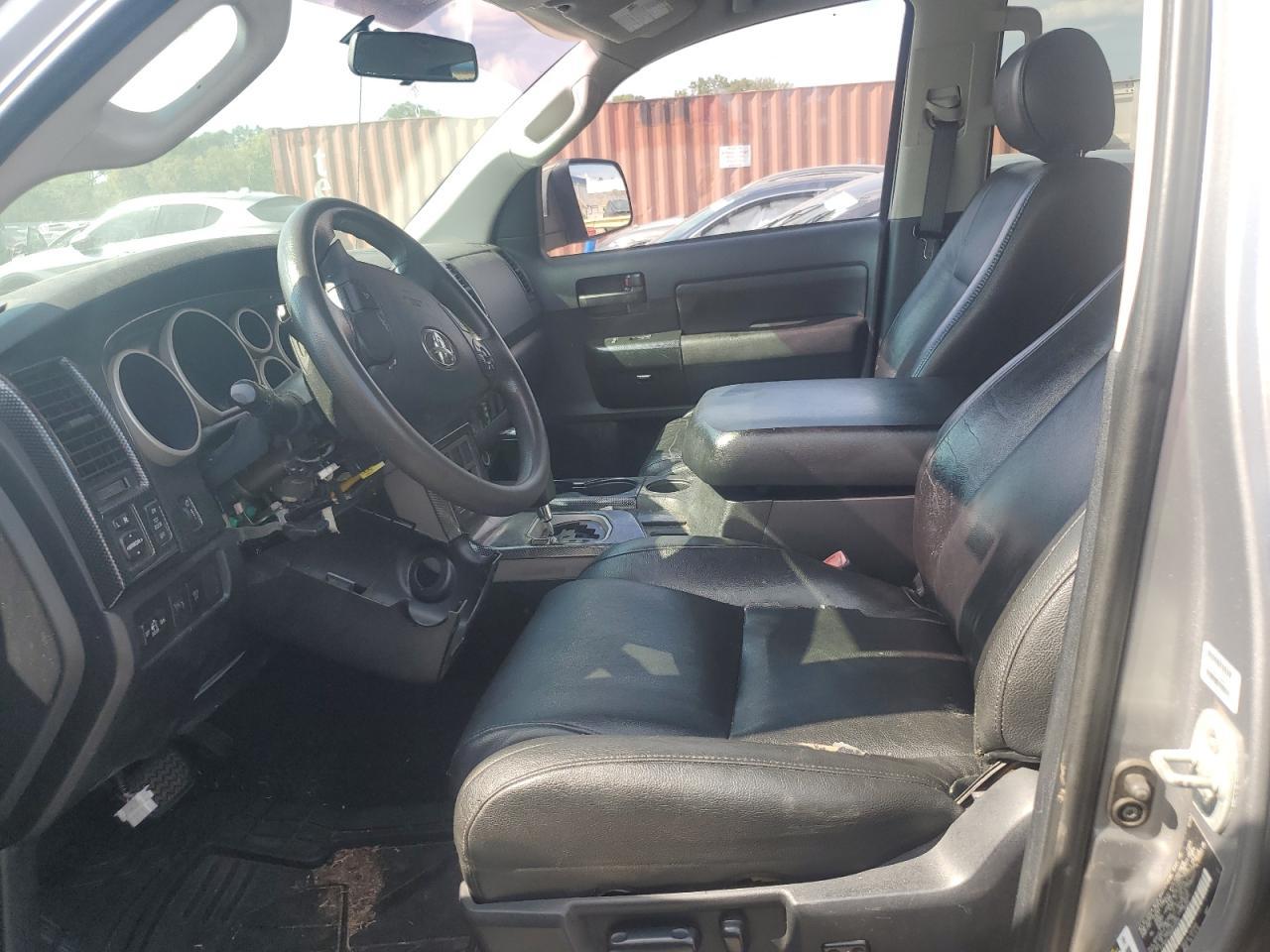 2010 Toyota Tundra Double Cab Sr5 - Image 7