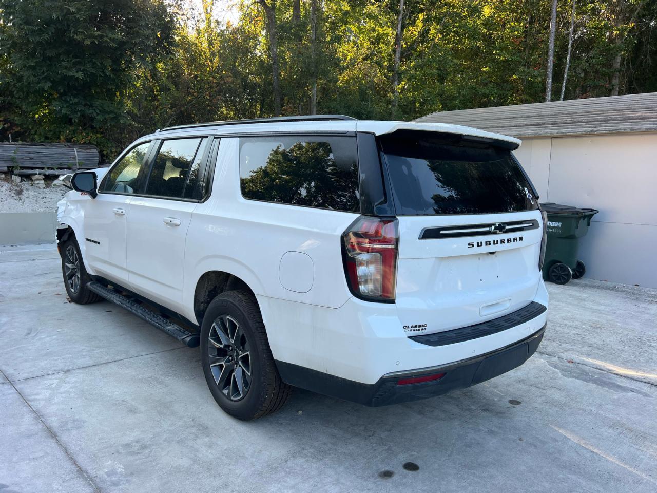 2022 Chevrolet Suburban K1500 Z71 - Фото 3