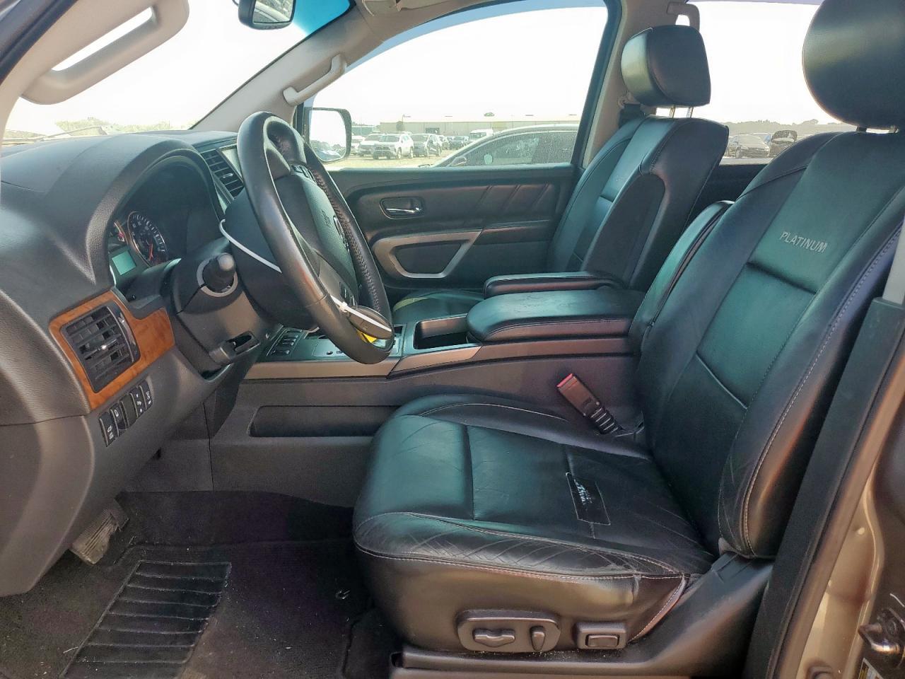 2015 Nissan Armada Platinum - Фото 7