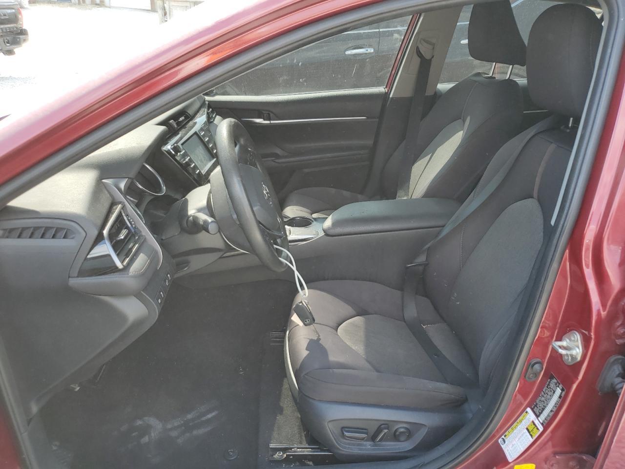 2019 Toyota Camry L - Image 7