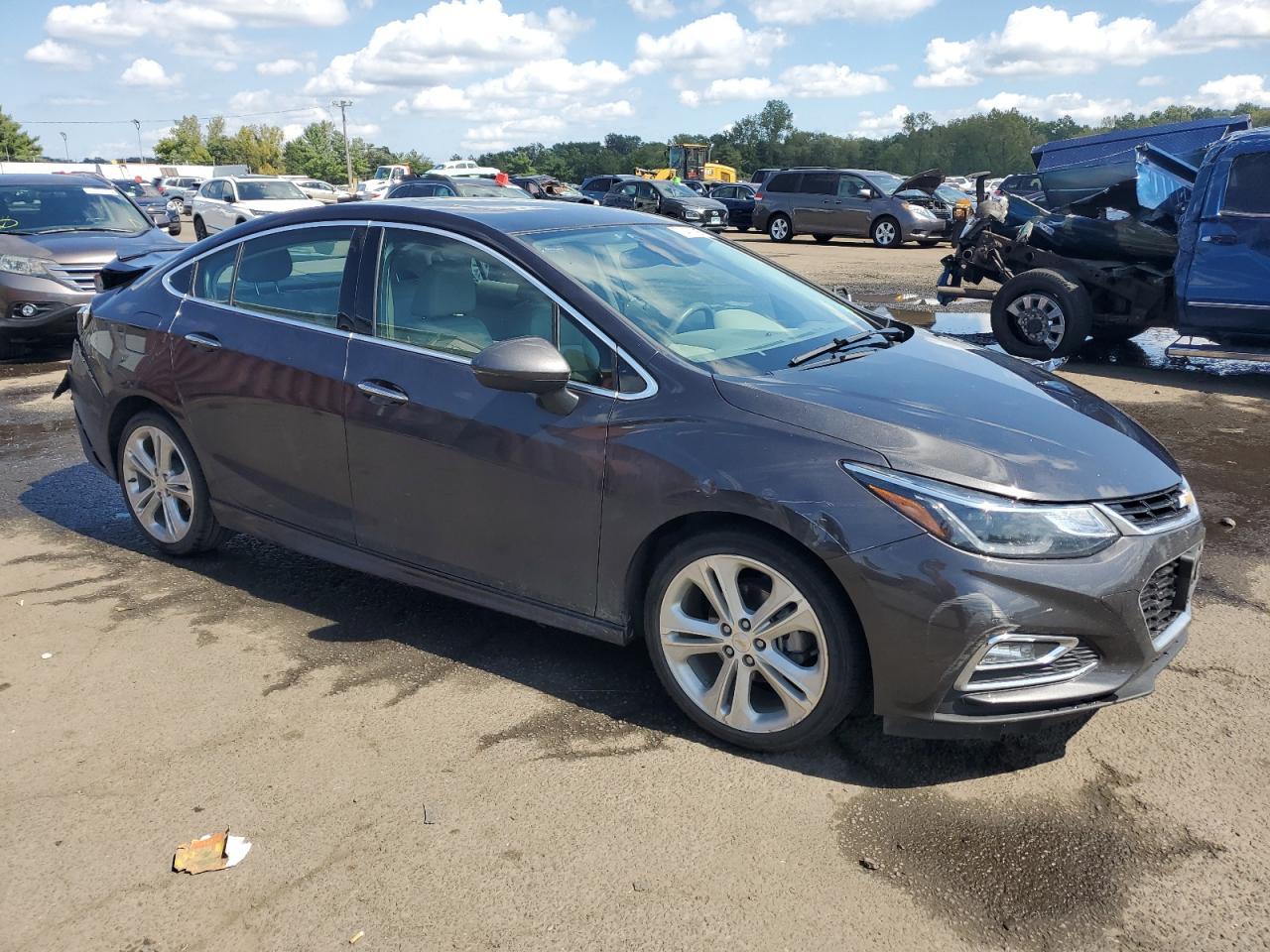 2016 Chevrolet Cruze Premier - Фото 4