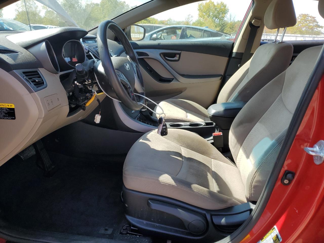 2014 Hyundai Elantra Se - Фото 7