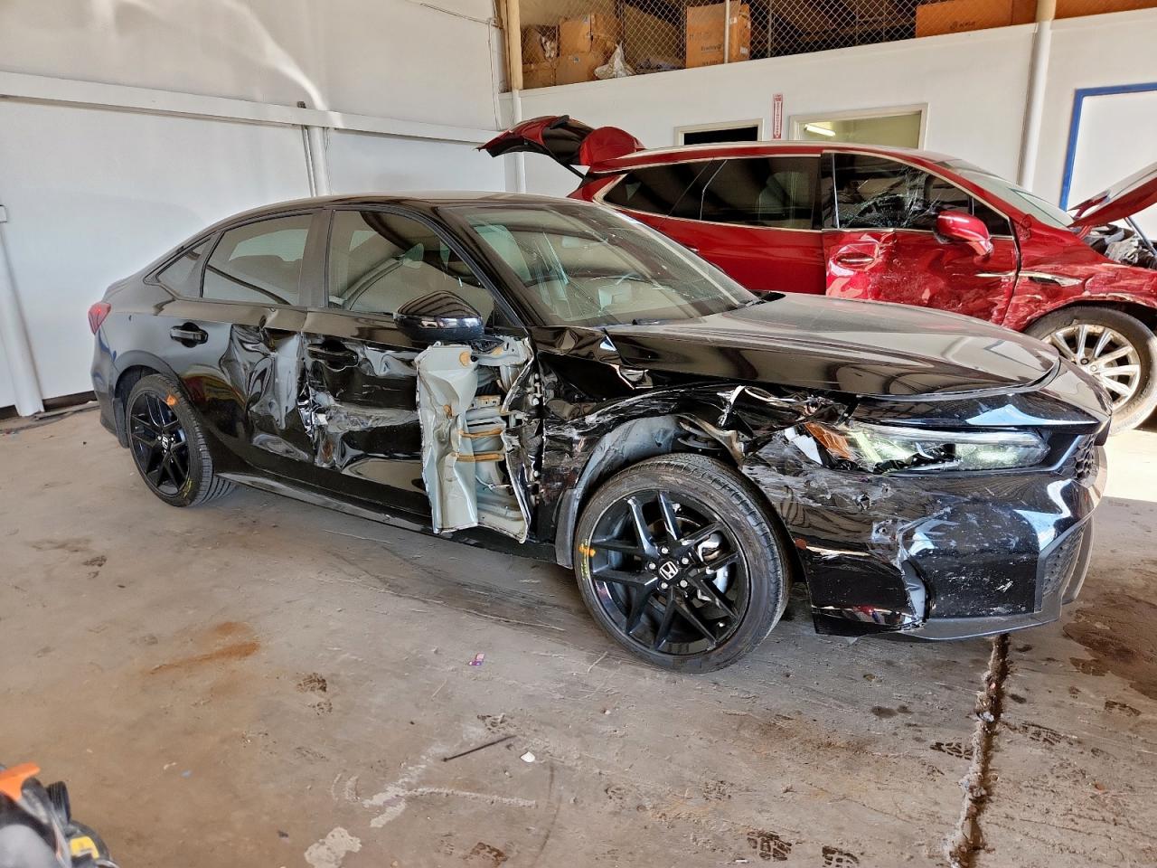 2025 Honda Civic Sport - Фото 4