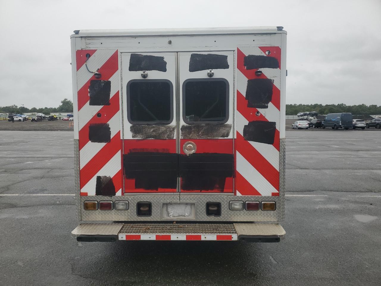 2017 Ford F550 Super Duty - Фото 6