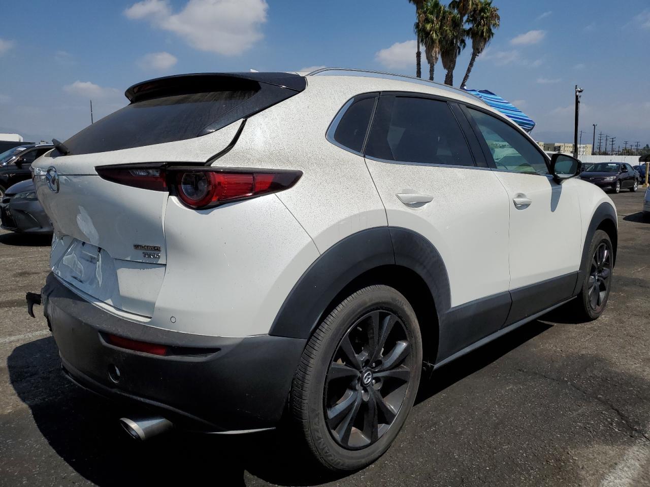 2022 Mazda Cx-30 Premium Plus - Фото 3