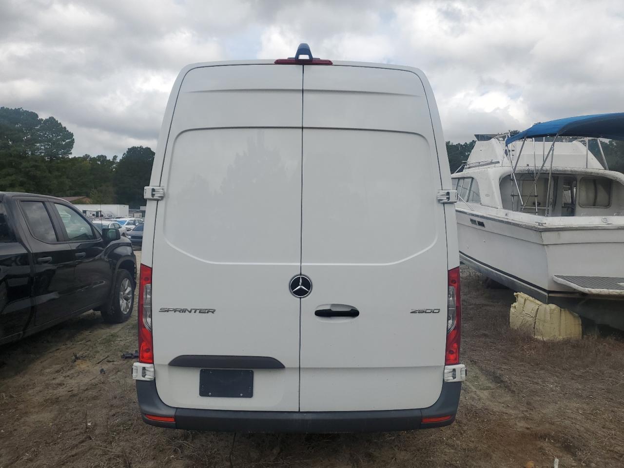 2024 Mercedes-Benz Sprinter 2500 - Image 6