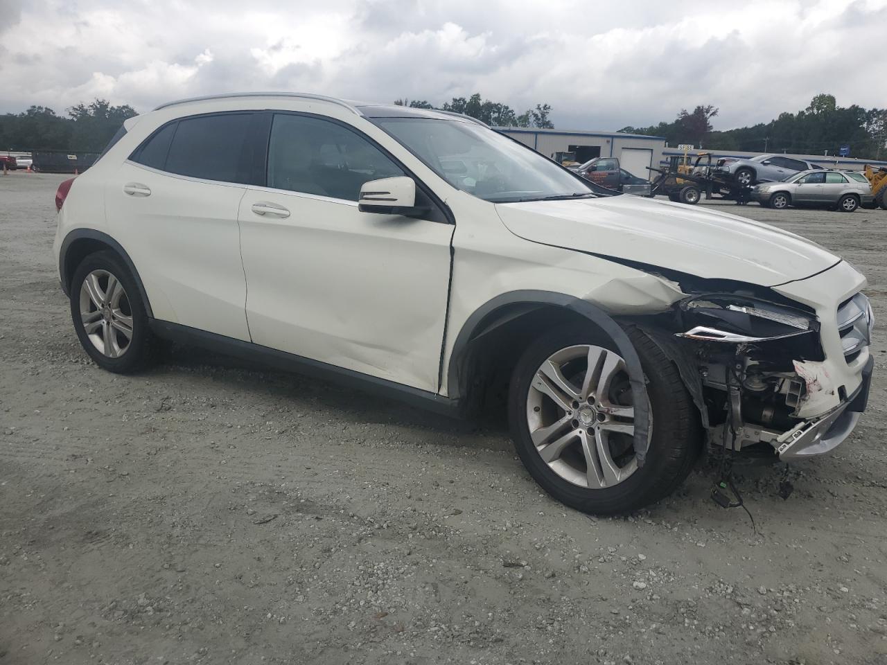 2017 Mercedes-Benz Gla 250 4Matic - Image 4