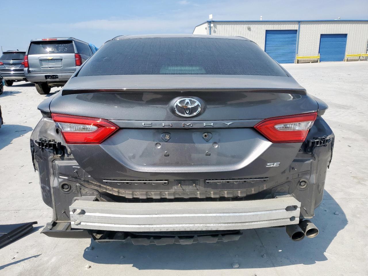 2018 Toyota Camry L - Фото 6