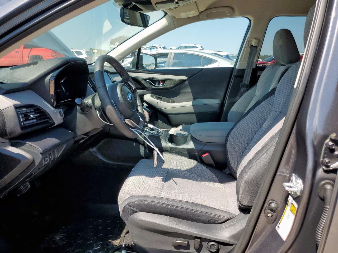 2025 Subaru Outback Premium - Фото 7
