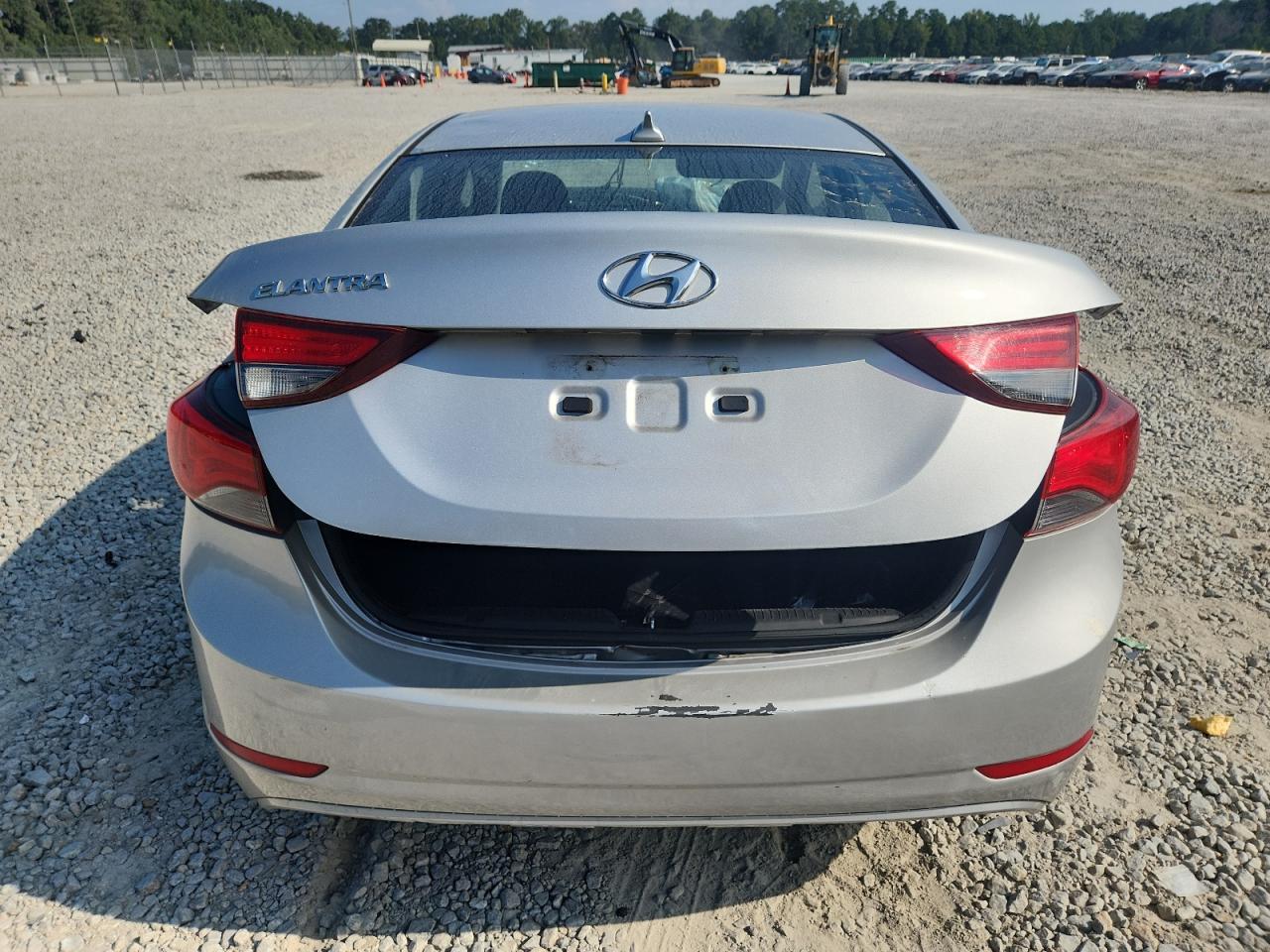 2016 Hyundai Elantra Se - Фото 6