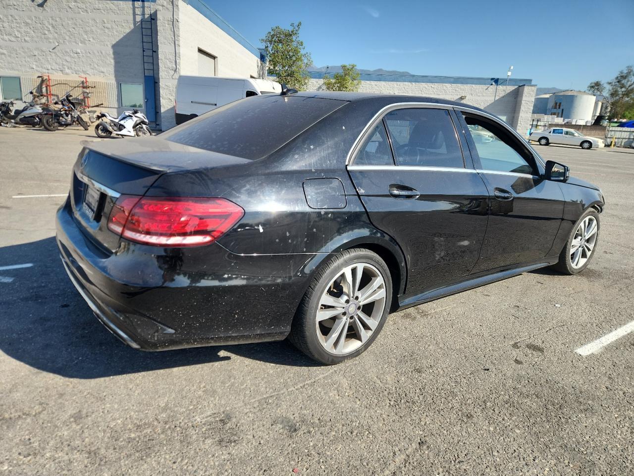 2015 Mercedes-Benz E 350 - Image 3