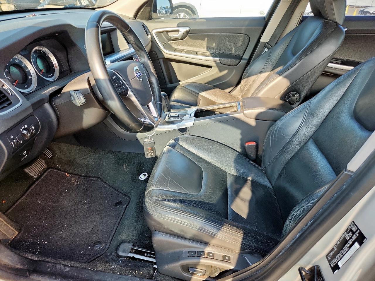 2012 Volvo S60 T5 - Image 7