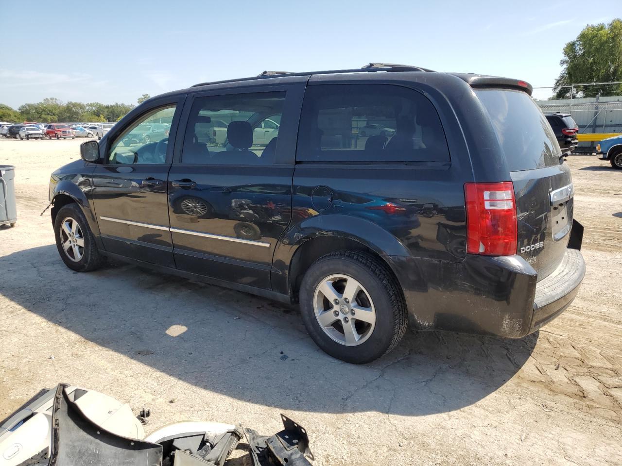 2010 Dodge Grand Caravan Sxt - Фото 2