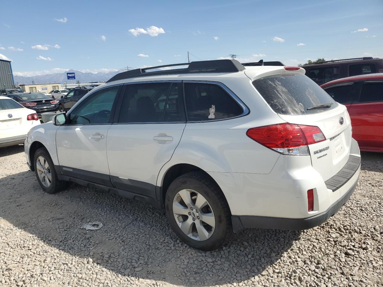 2012 Subaru Outback 2.5I Limited - Фото 2