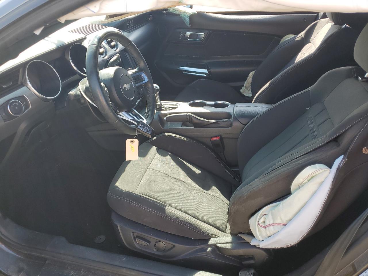 2020 Ford Mustang - Image 7