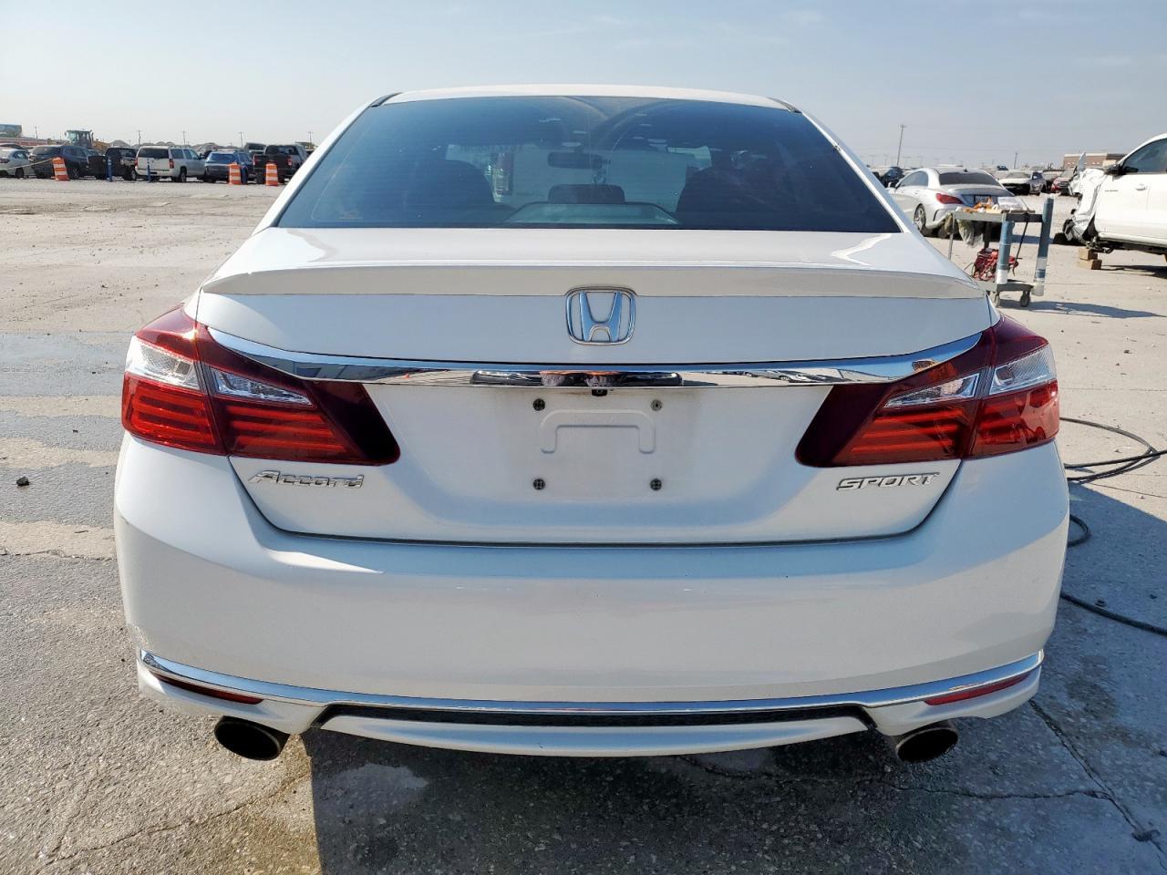 2017 Honda Accord Sport - Фото 6