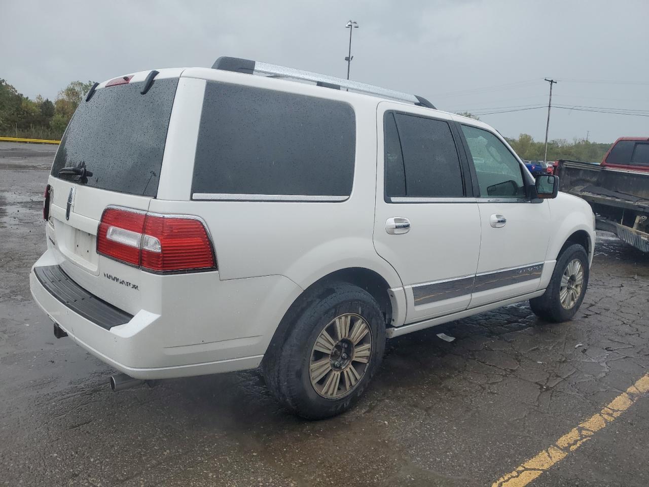 2013 Lincoln Navigator - Фото 3
