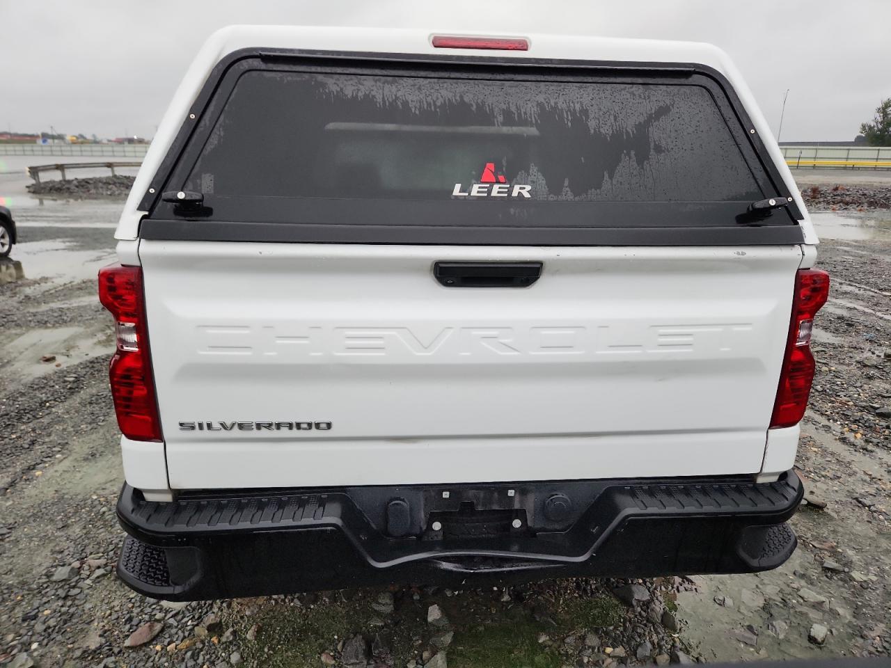 2023 Chevrolet Silverado C1500 - Image 6