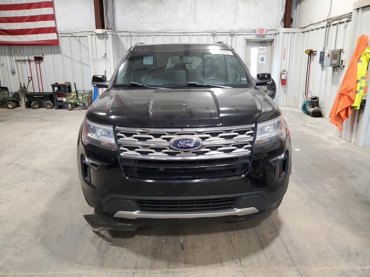 2018 Ford Explorer Xlt - Фото 5