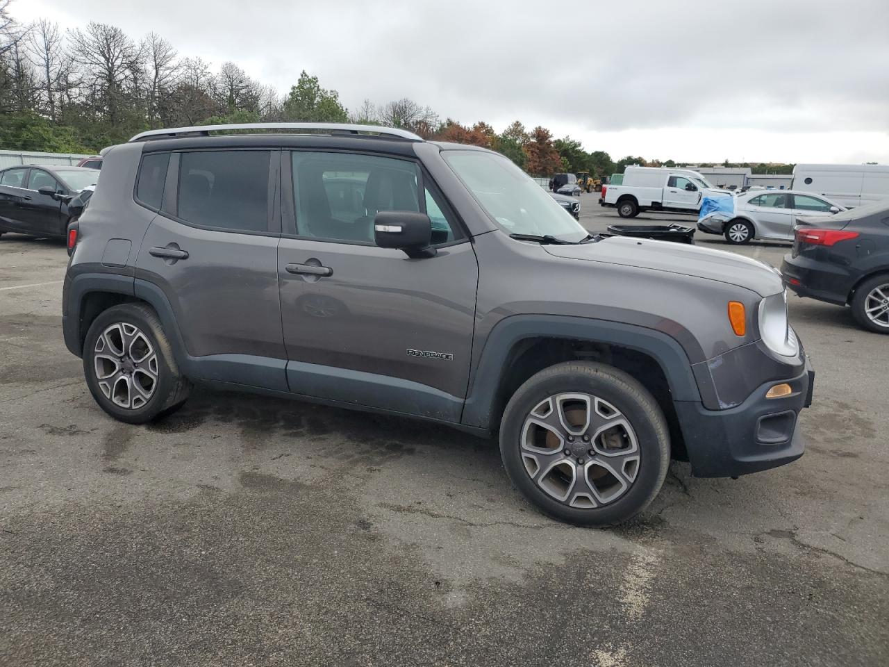 2016 Jeep Renegade Limited - Фото 4