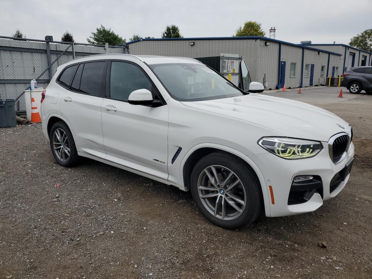 2018 BMW X3 xDrive30I - Image 4