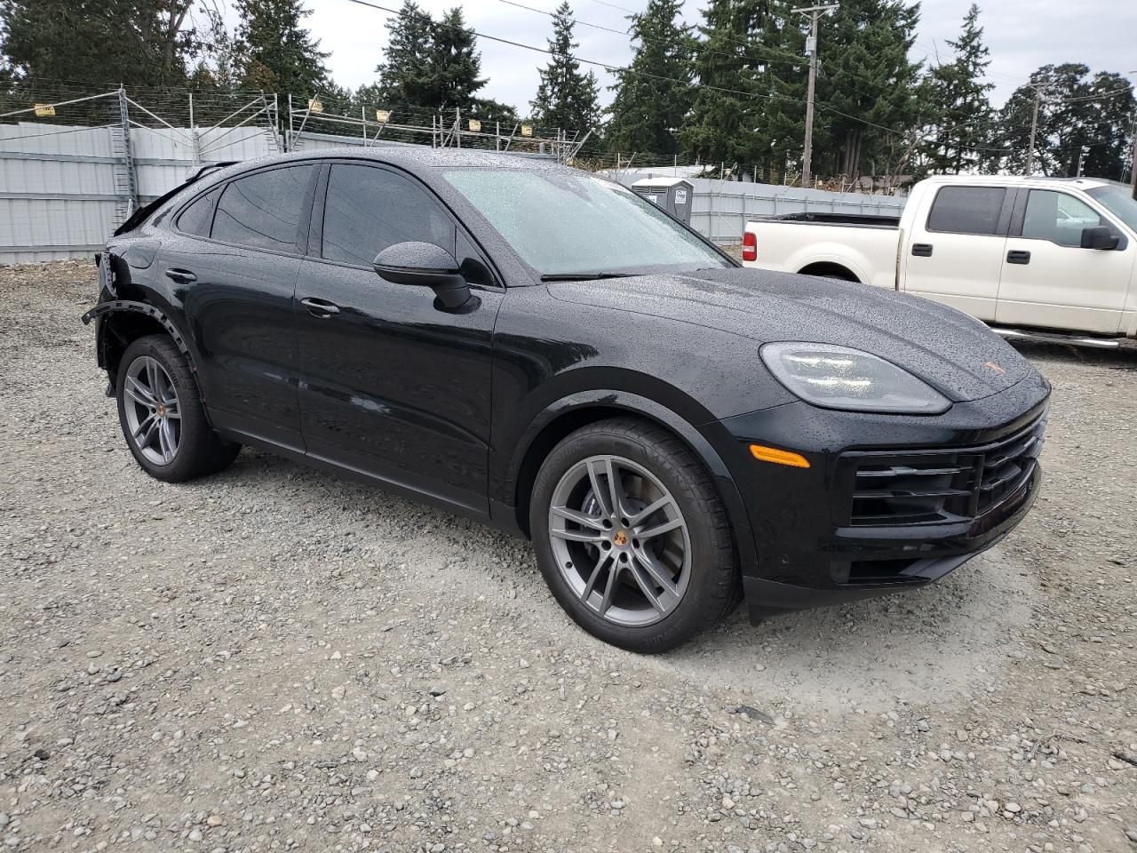 2025 Porsche Cayenne Coupe - Фото 4