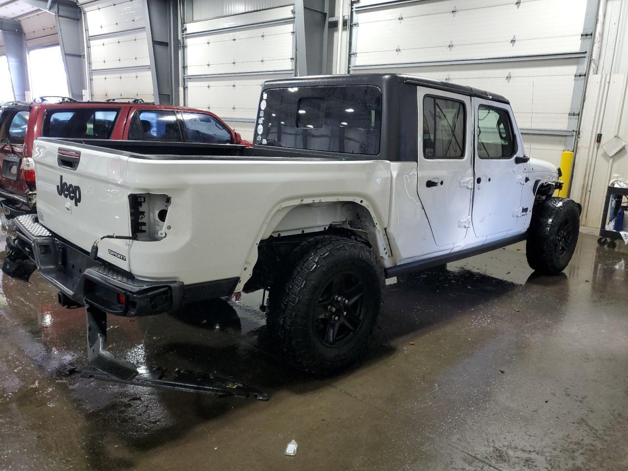 2021 Jeep Gladiator Sport - Image 3