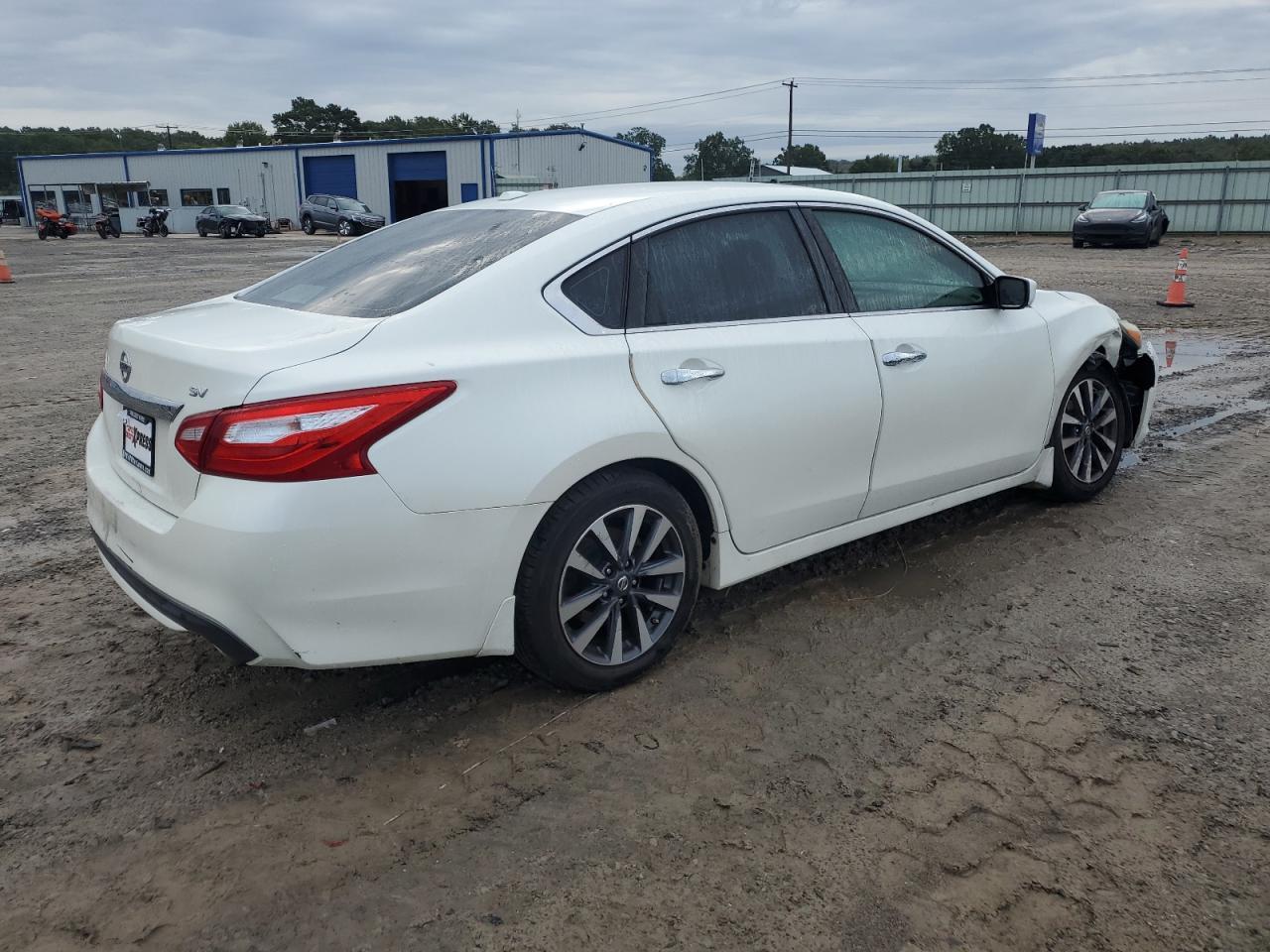 2017 Nissan Altima 2.5 - Фото 3