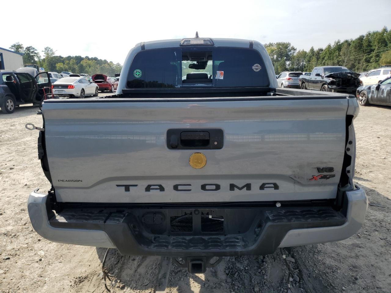 2019 Toyota Tacoma Double Cab - Фото 6