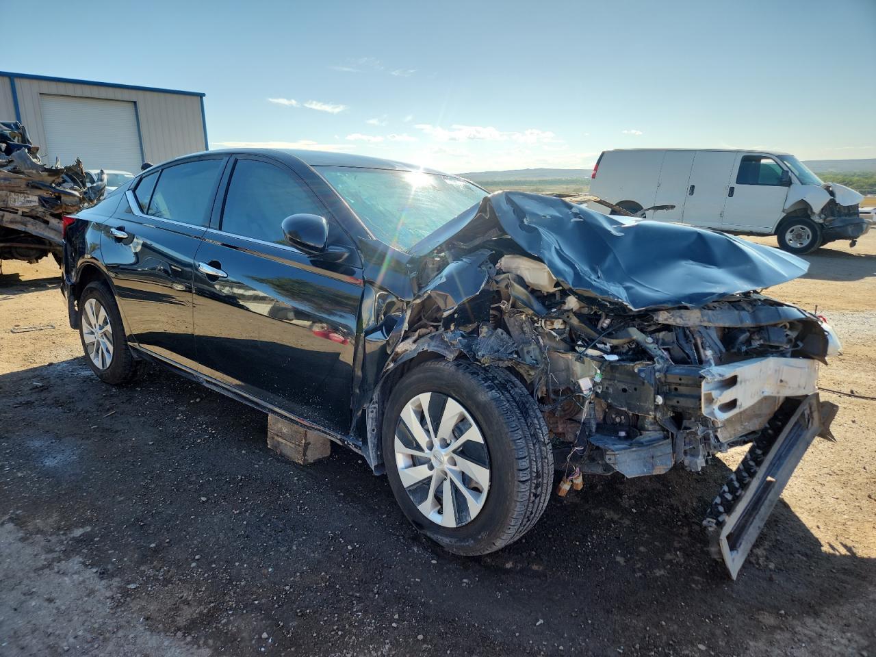 2020 Nissan Altima S - Фото 4