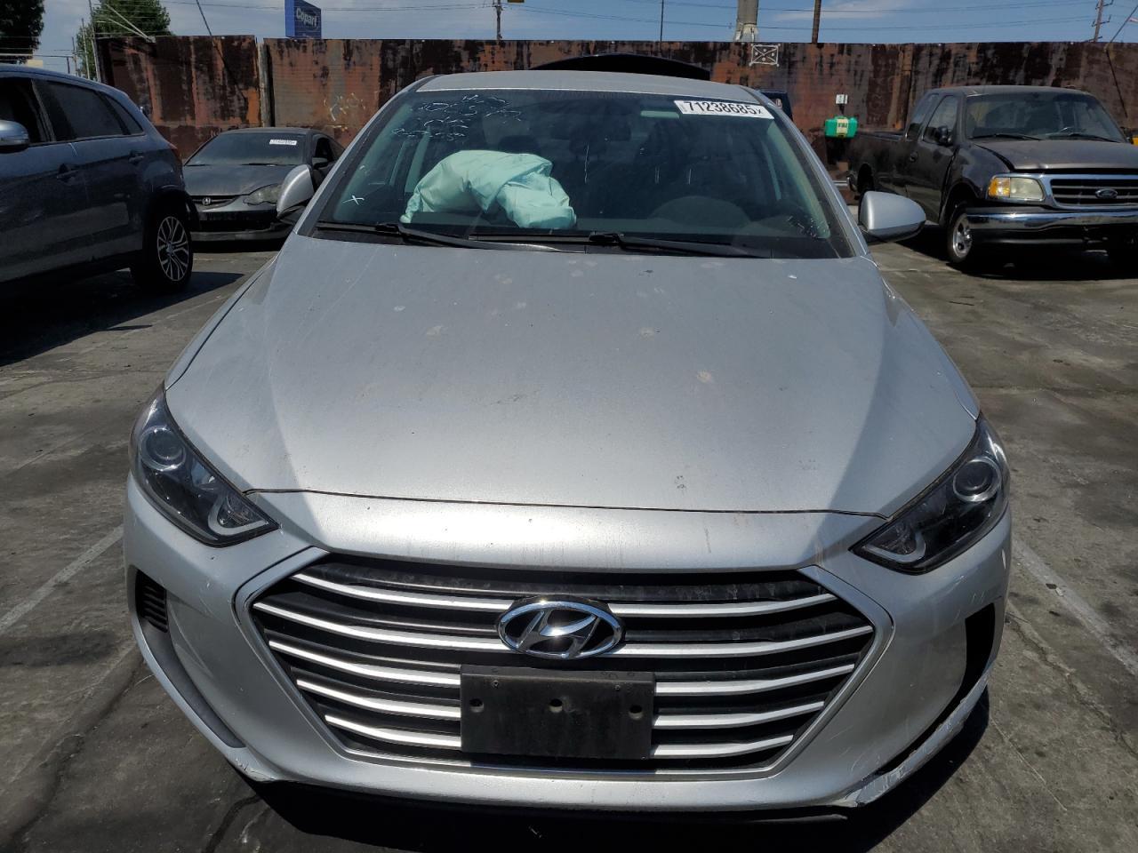 2017 Hyundai Elantra Se - Image 5