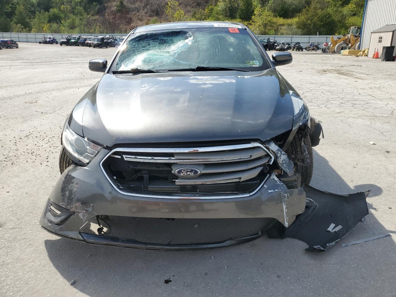 2018 Ford Taurus Sel - Фото 5